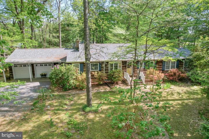 Photo of 54 Huntley Circle