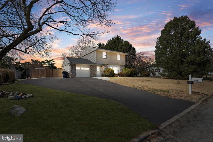 Photo of 166 Collins Avenue, Smyrna DE