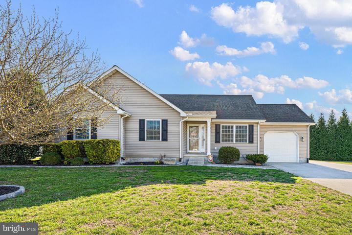 Photo of 70 W Deer Trail Road