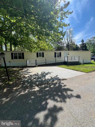 Photo of 24 Spruce Court 24