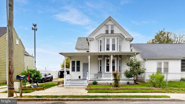 Photo of 345 Main Street