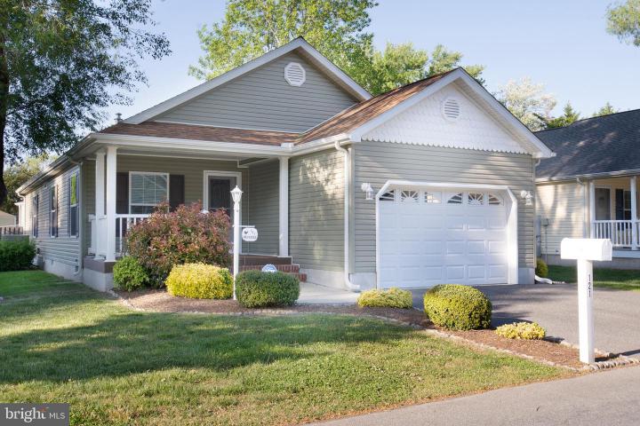 Photo of 121 Bluebell Drive 11