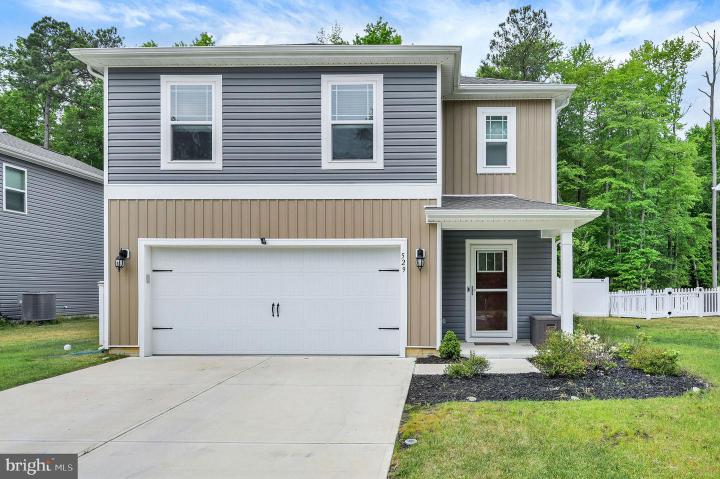 Photo of 529 Currant Cir
