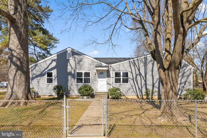 Photo of 100 Laurel Avenue, Newark DE