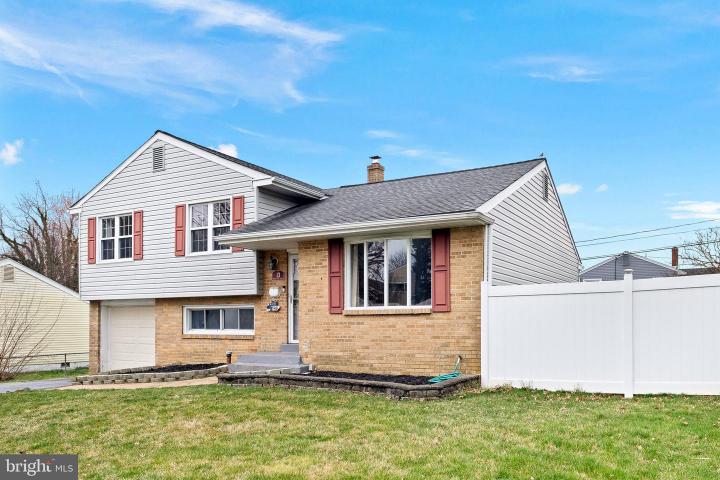 Photo of 13 N Avon Drive, Claymont DE