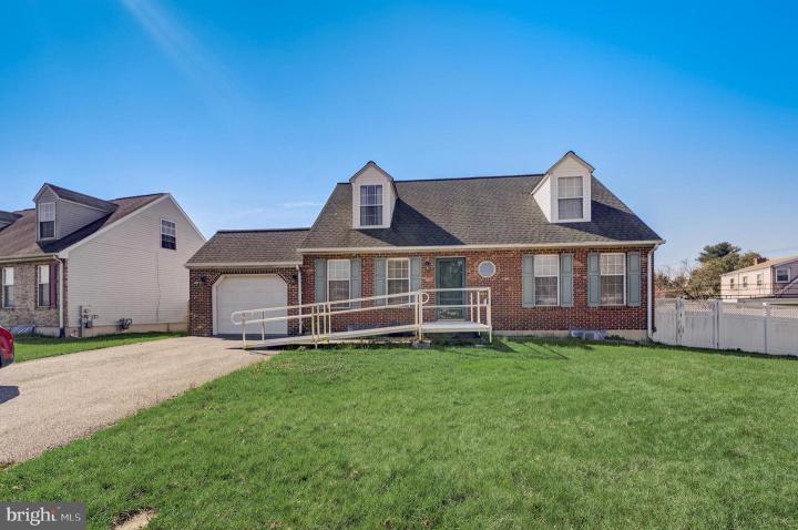 Photo of 136 Linstone Avenue, New Castle DE