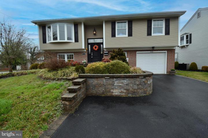 Photo of 103 Silverside Road, Wilmington DE