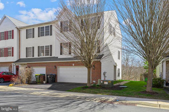 Photo of 117 Pumpkin Patch Lane, Hockessin DE
