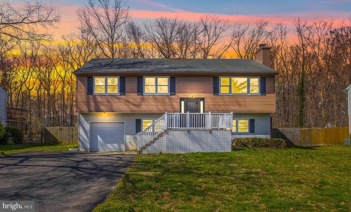 Photo of 123 N Hunter Forge Road, Newark DE