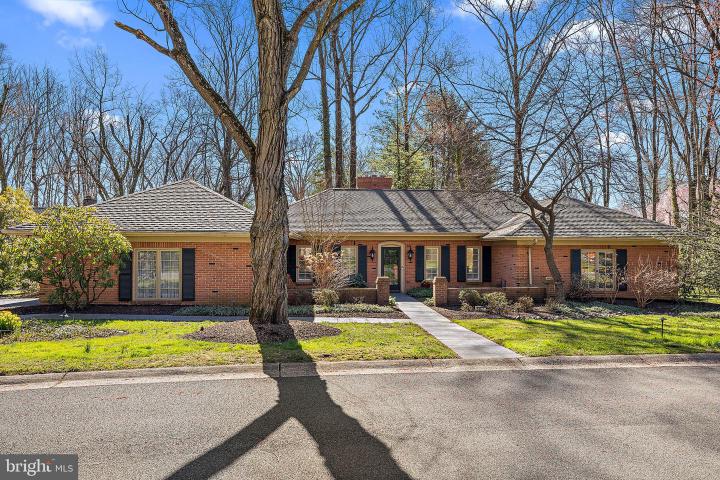 Photo of 1001 Kensington Lane, Wilmington DE