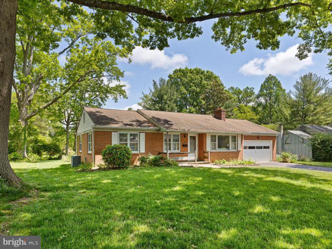 Photo of 111 Cheltenham Road, Newark DE