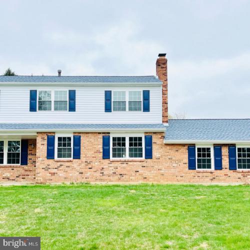 Photo of 1 Timberline Drive, Newark DE