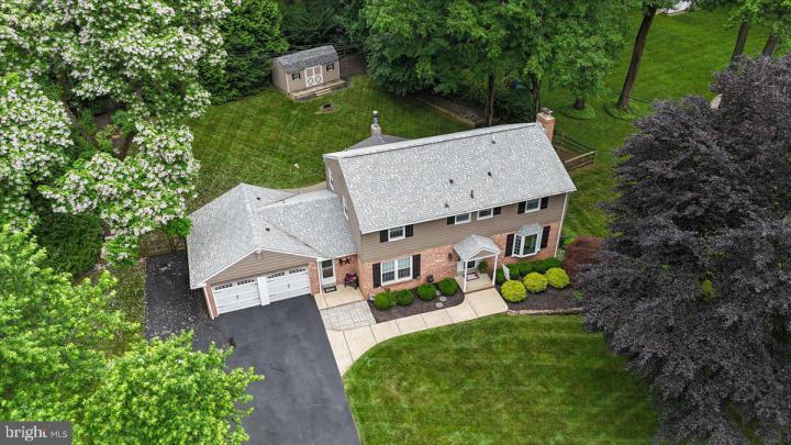 Photo of 10 Arthur Drive, Hockessin DE