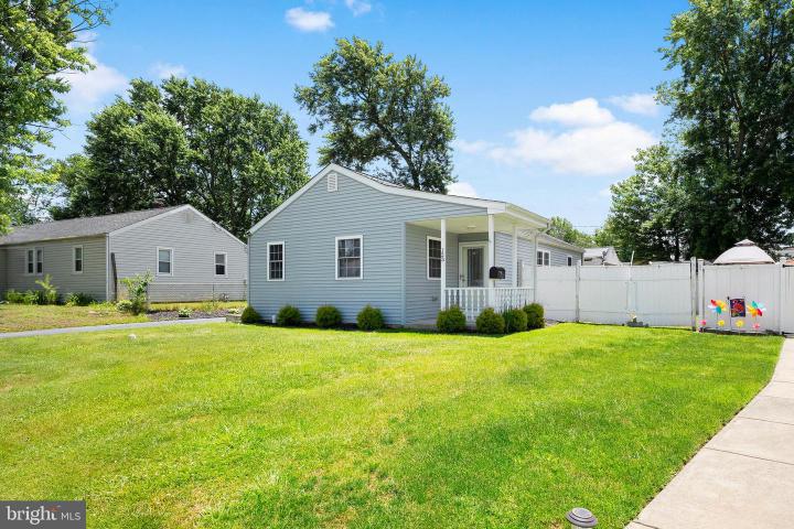 Photo of 123 Hunn Road, New Castle DE