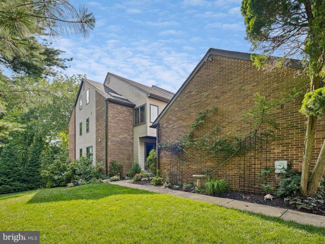 Photo of 118 Hunter Court, Wilmington DE