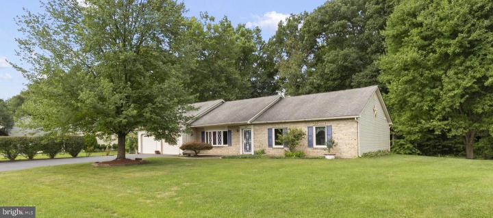 Photo of 114 Mary Drive, Newark DE