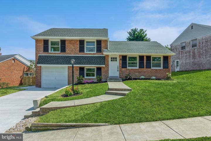 Photo of 111 N Dillwyn Road, Newark DE