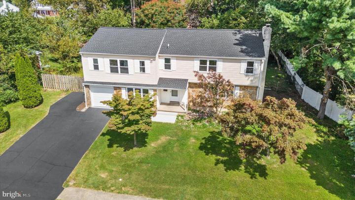 Photo of 110 Country Club Drive, Newark DE