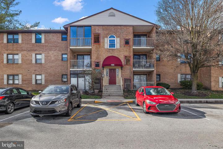 Photo of 131 Governor House Circle 8, Wilmington DE