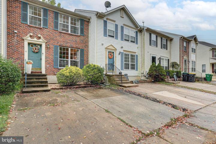 Photo of 10 Dovetree Drive, Newark DE