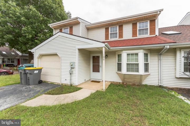 Photo of 106 Upper Valley Lane, Newark DE