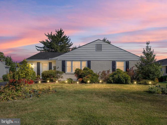 Photo of 107 Edgeroad Lane, Wilmington DE