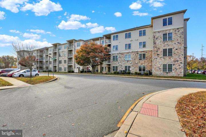 Photo of 1000 Fountainview Circle 103, Newark DE