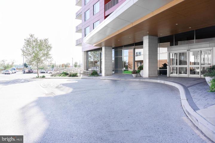 Photo of 105 Christina Landing Drive 401, Wilmington DE