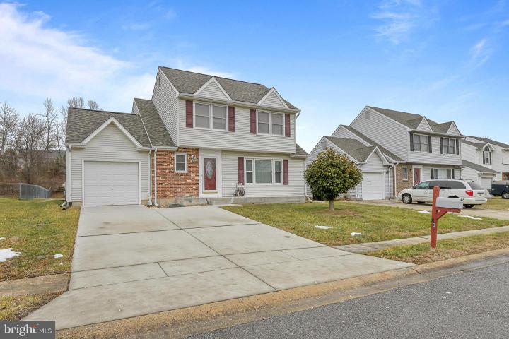 Photo of 13 Cedar Farms Drive, Newark DE