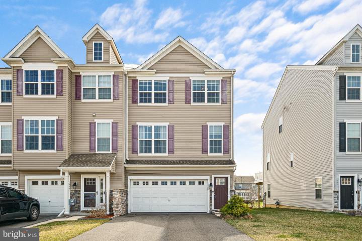 Photo of 1332 Carrick Court, Middletown DE