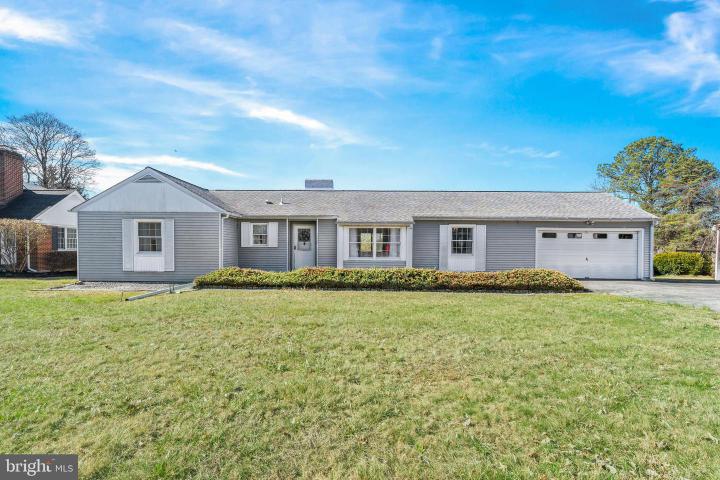 Photo of 1005 Nottingham Road, Newark DE