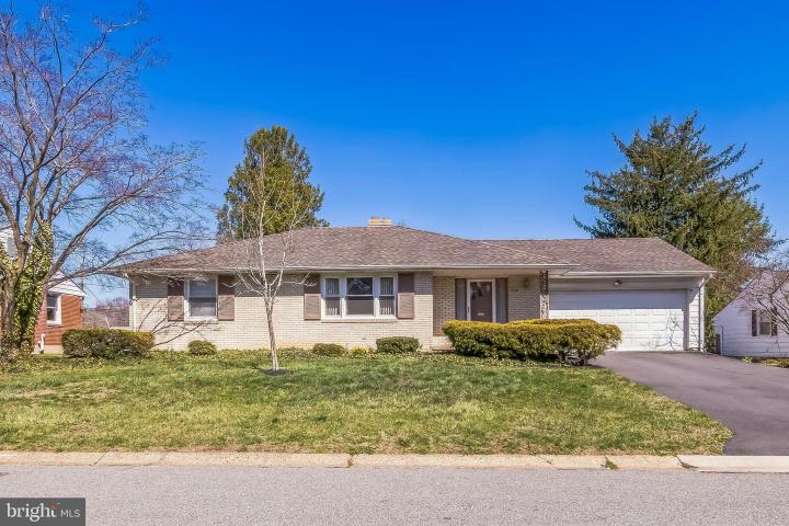 Photo of 109 Edgeroad Lane, Wilmington DE