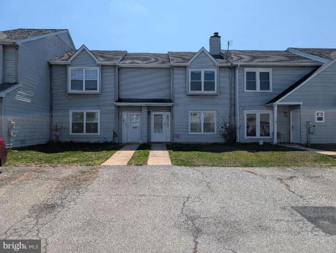 Photo of 12 Warren Place, Newark DE