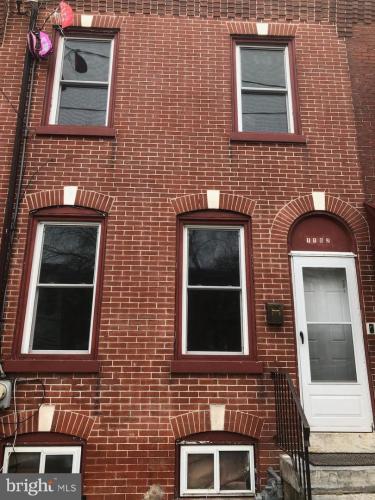 Photo of 1102 Chestnut Street, Wilmington DE