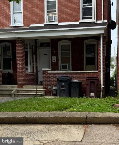 Photo of 122 W 23rd Street, Wilmington DE