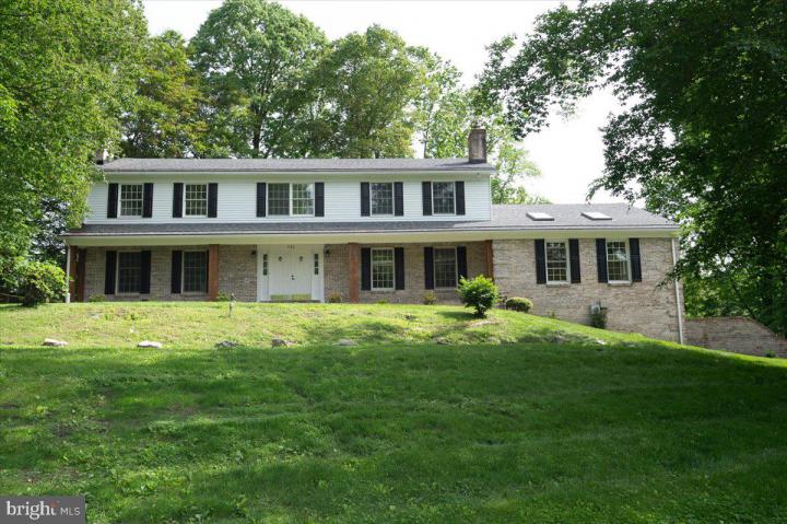 Photo of 114 Mettenet Court, Hockessin DE