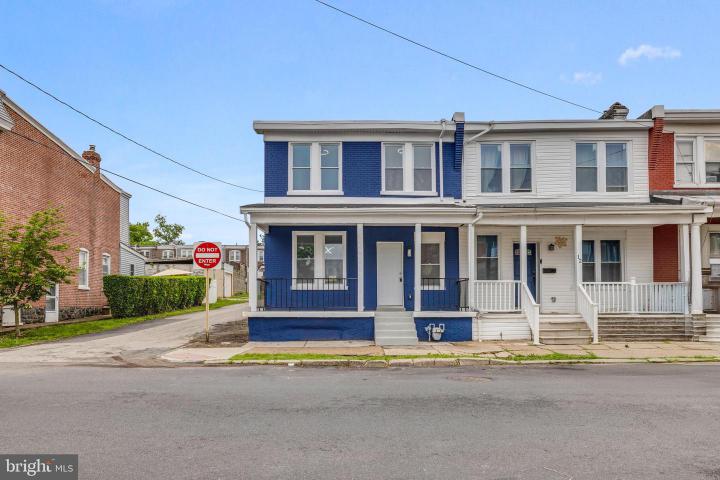 Photo of 10 W Twenty Seventh Street, Wilmington DE