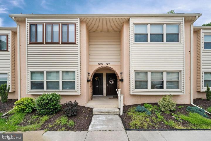 Photo of 1210 Chelmsford Circle 1210, Newark DE