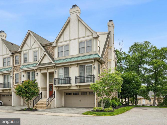 Photo of 105 Sutton Way, Newark DE