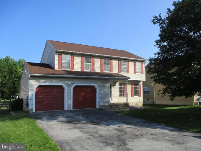 Photo of 208 Yosemite Drive, Bear DE