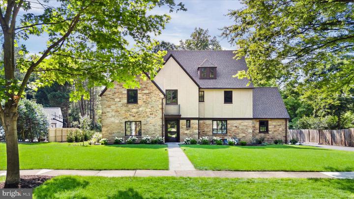 Photo of 909 Augusta Road, Wilmington DE