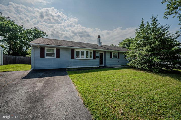 Photo of 117 Flintlock Road, Newark DE