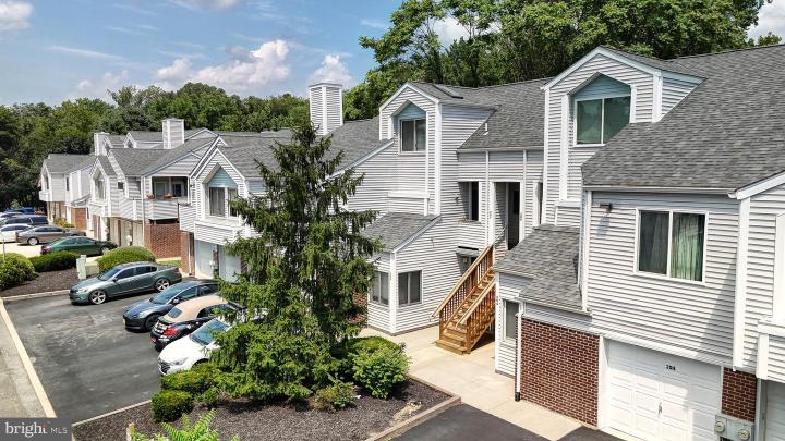 Photo of 207 Creekside Drive 167, Newark DE