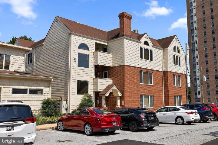 Photo of 1504 N Broom Street 11, Wilmington DE
