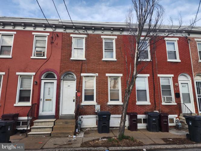 Photo of 835 N Spruce Street, Wilmington DE