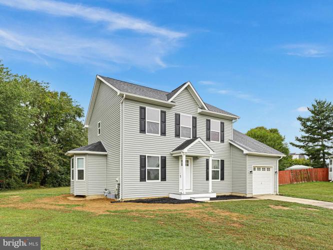 Photo of 14 Three Rivers Court, Newark DE
