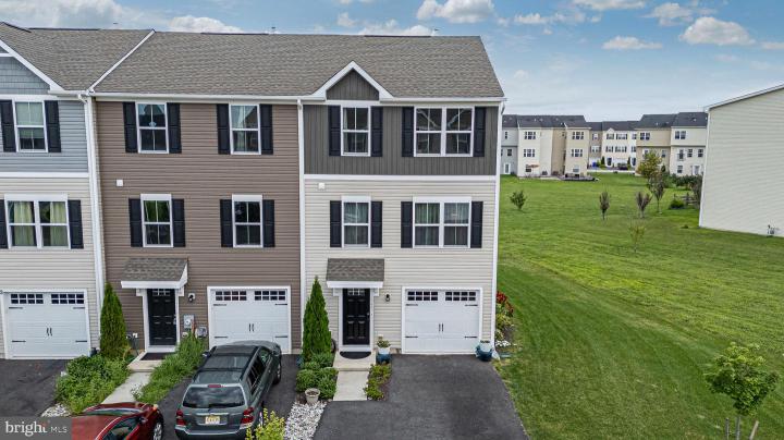 Photo of 1049 Wickersham Way, Middletown DE