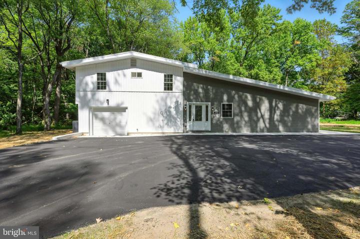 Photo of 2429 Grubb Road, Wilmington DE