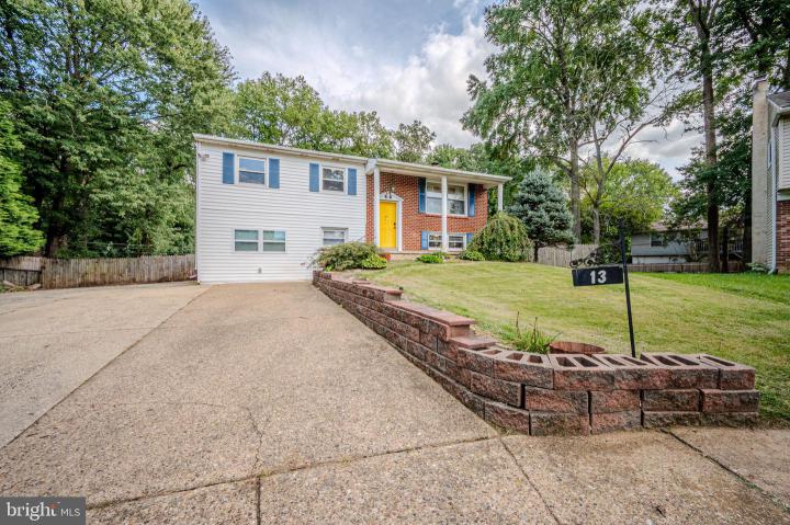 Photo of 13 Carnegie Court, Newark DE