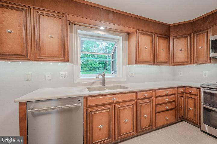Photo of 2402 Wellesley Avenue, Wilmington DE